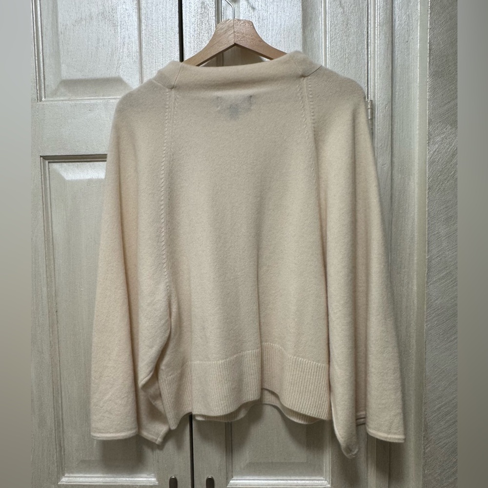 BR Banana Republic S Mock Neck Long Wide Sleeve Ivory Cashmere Sweater Oversized - Picture 2 of 12